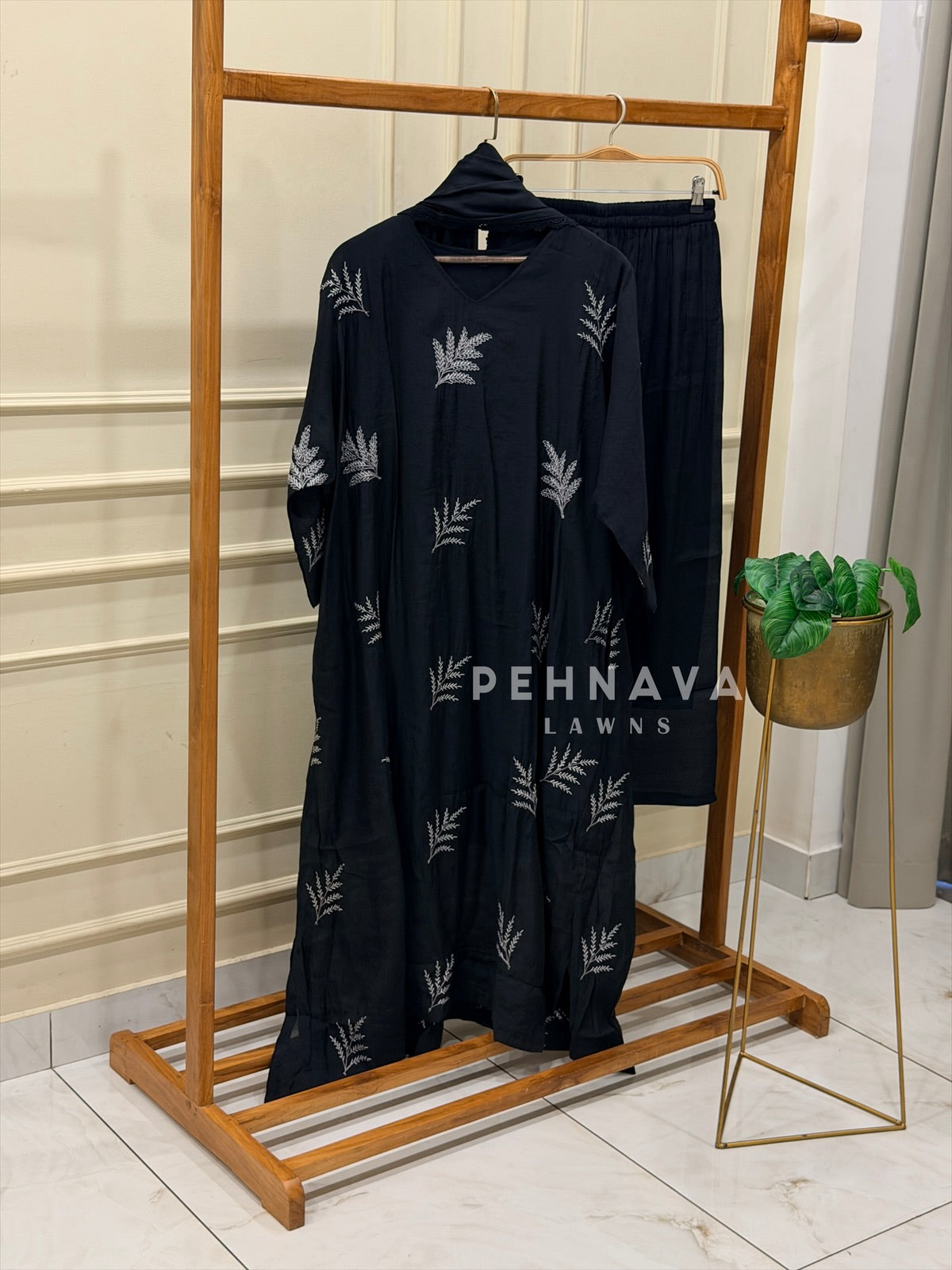 Embroidered Three Piece Suit Set 5058