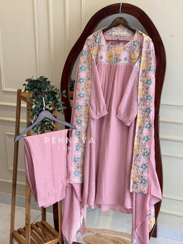 Floral Embroidered Suit 13216