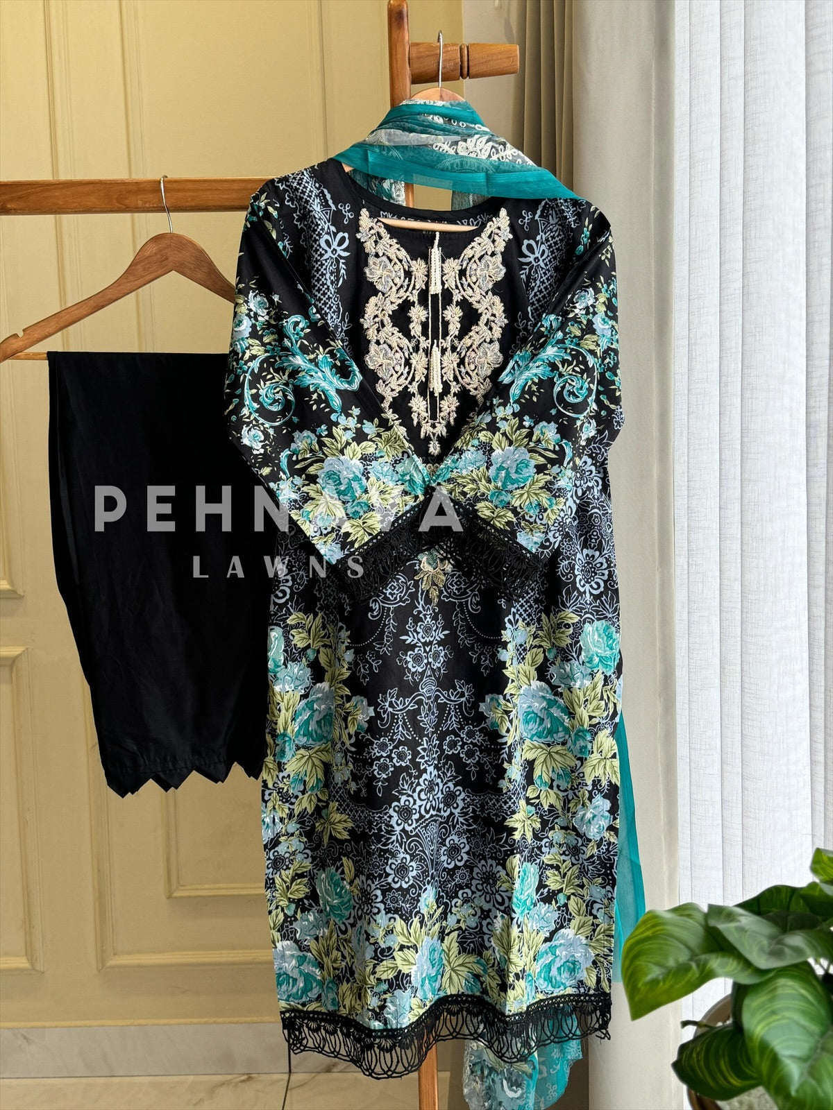 Signature Lawn Suit