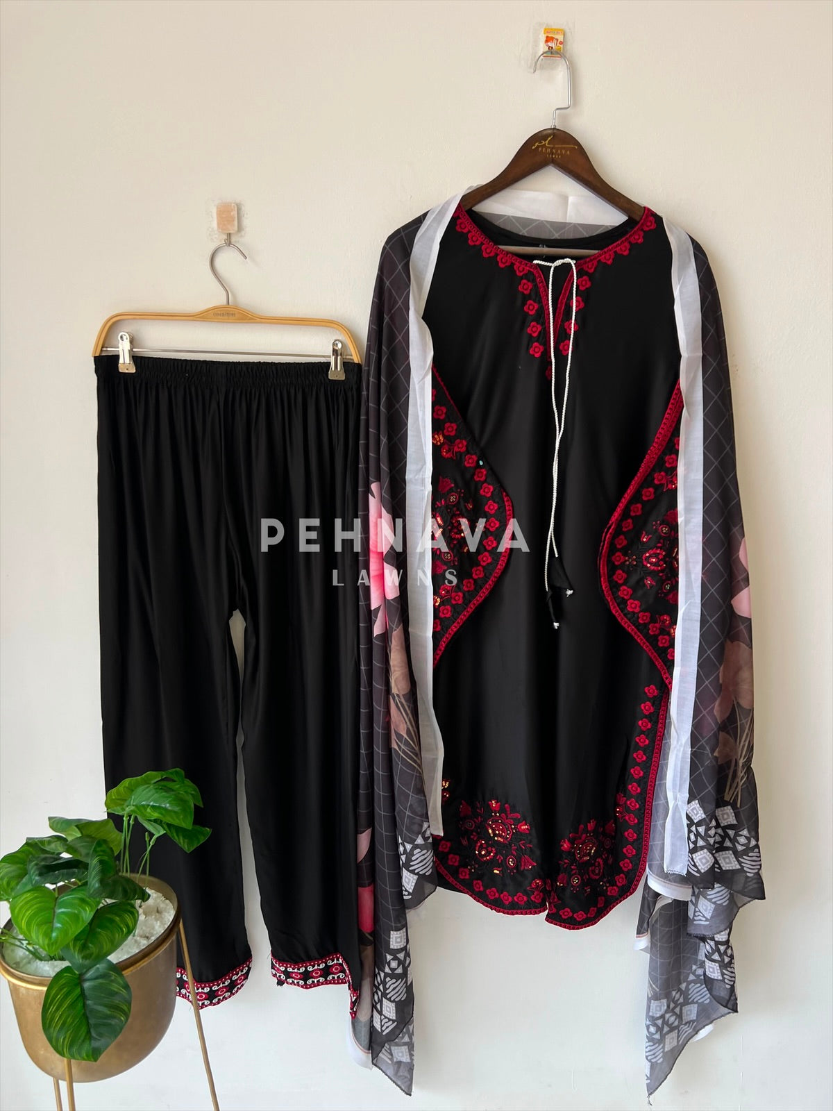 Floral Embroidered Farshi Salwar-17098