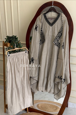 Embroidered V-Neck A-Line Suit Set-13166