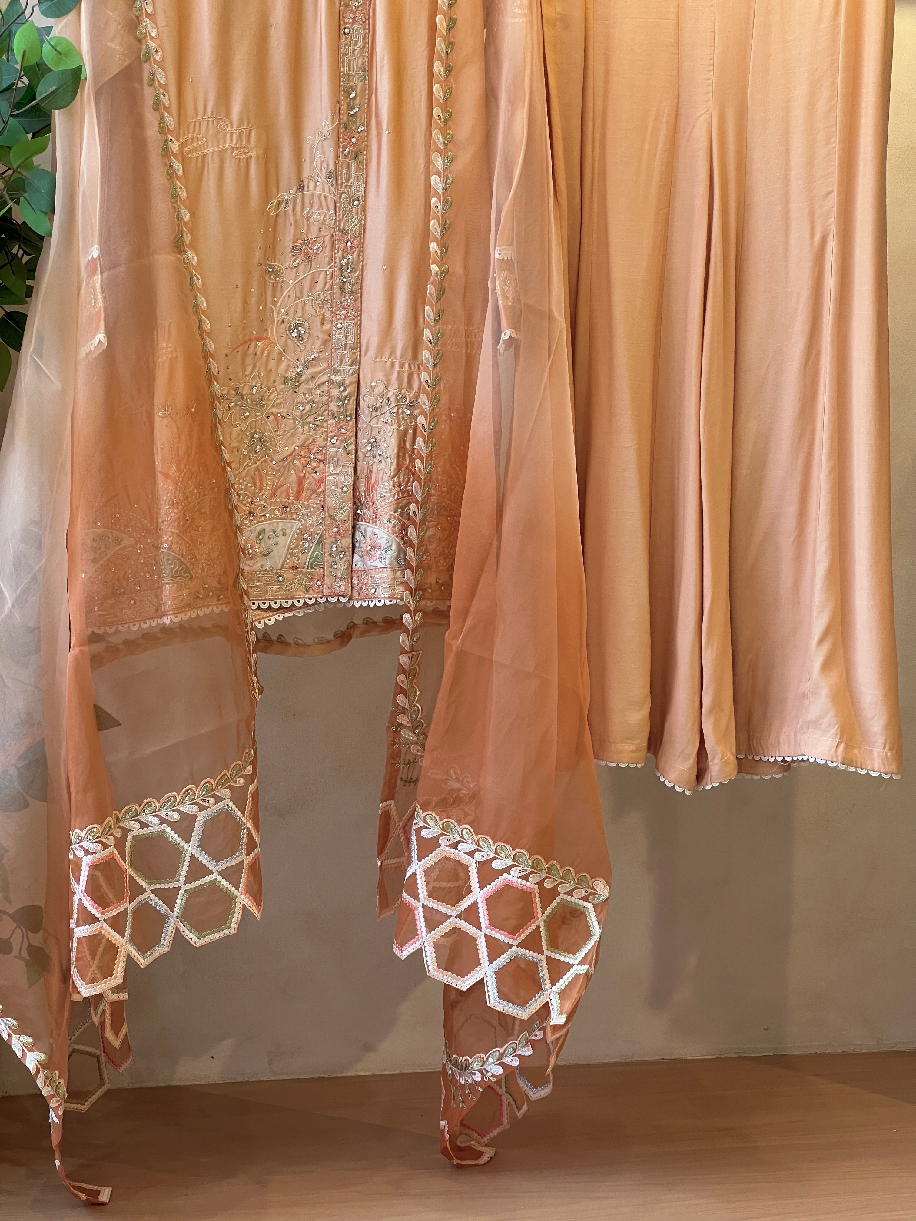 Dhanak Three piece luxurious suit DL-0330