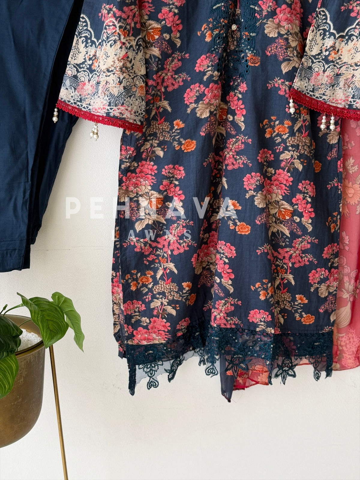 Signature Printed Lawn Stitched Suit-1513