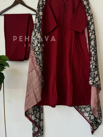 Front Panel Kurta Set with Dupatta-12560 - Pehnava Lawns