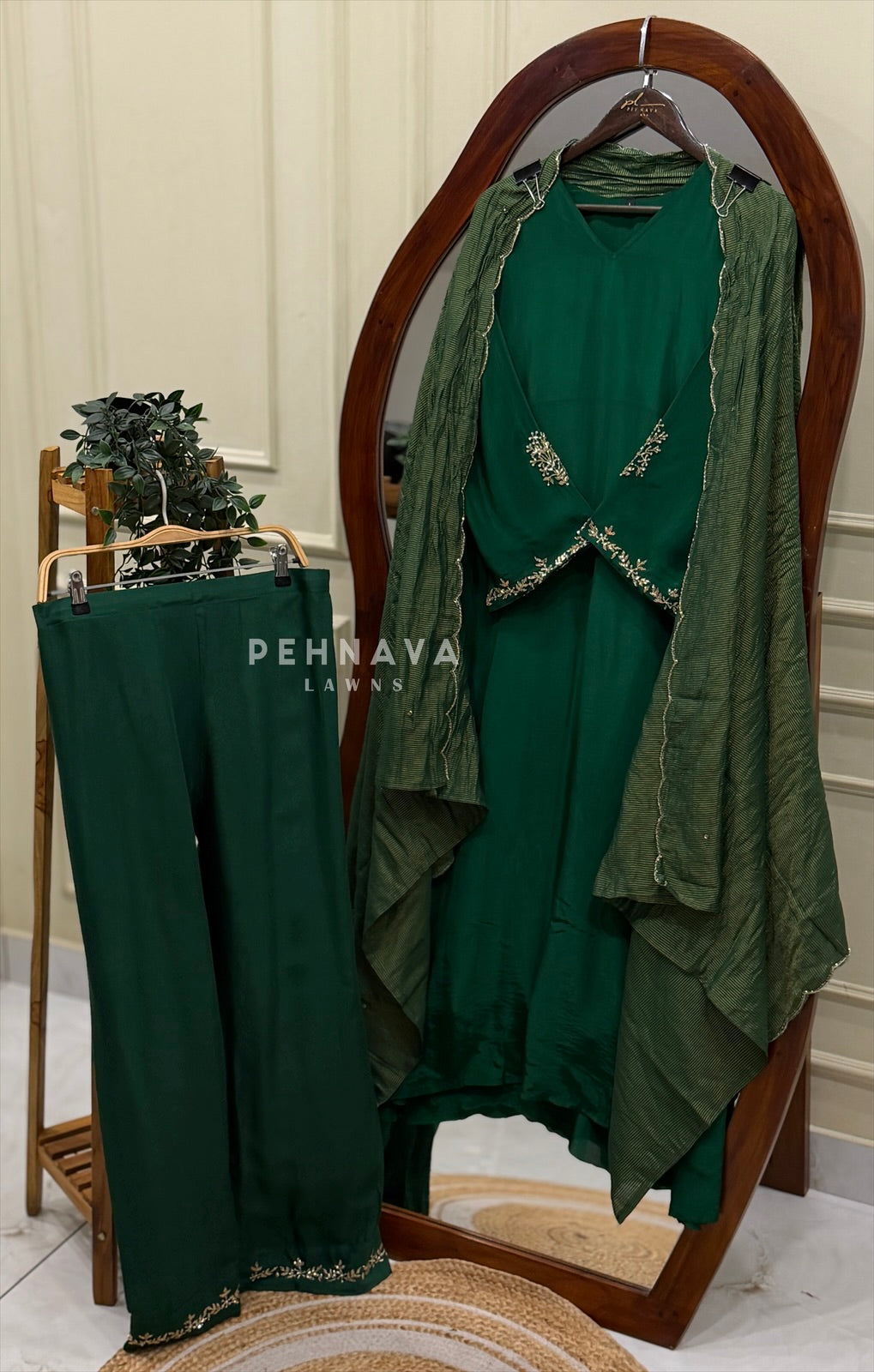 Crepe Handworked Ensemble