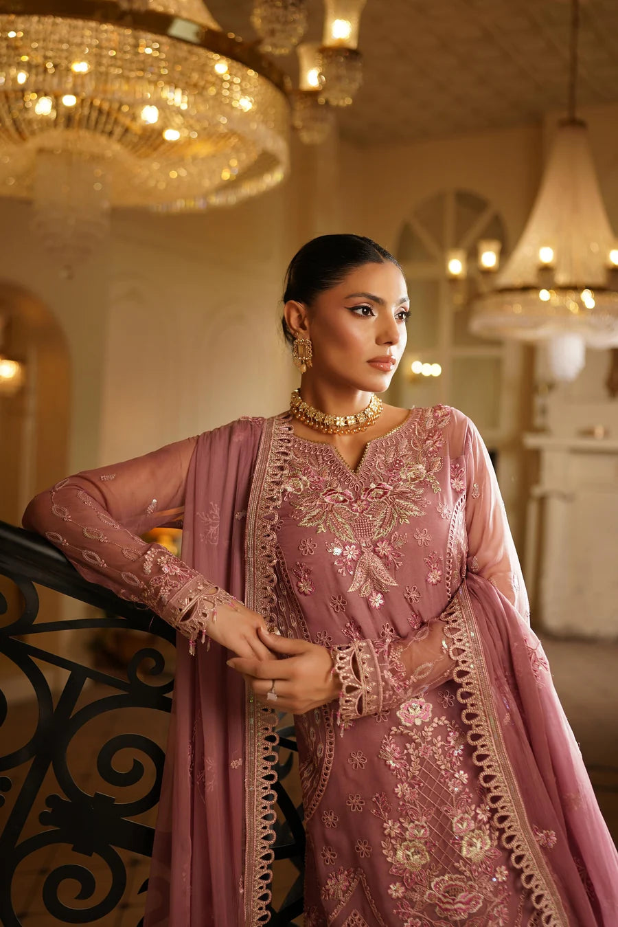 Maryam’s premium unstitched suit-9008