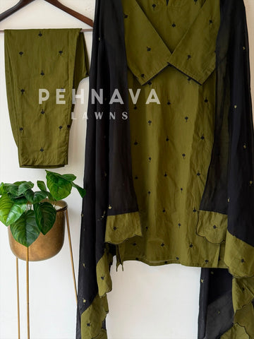 V-Neck Embroidered Cotton Suit