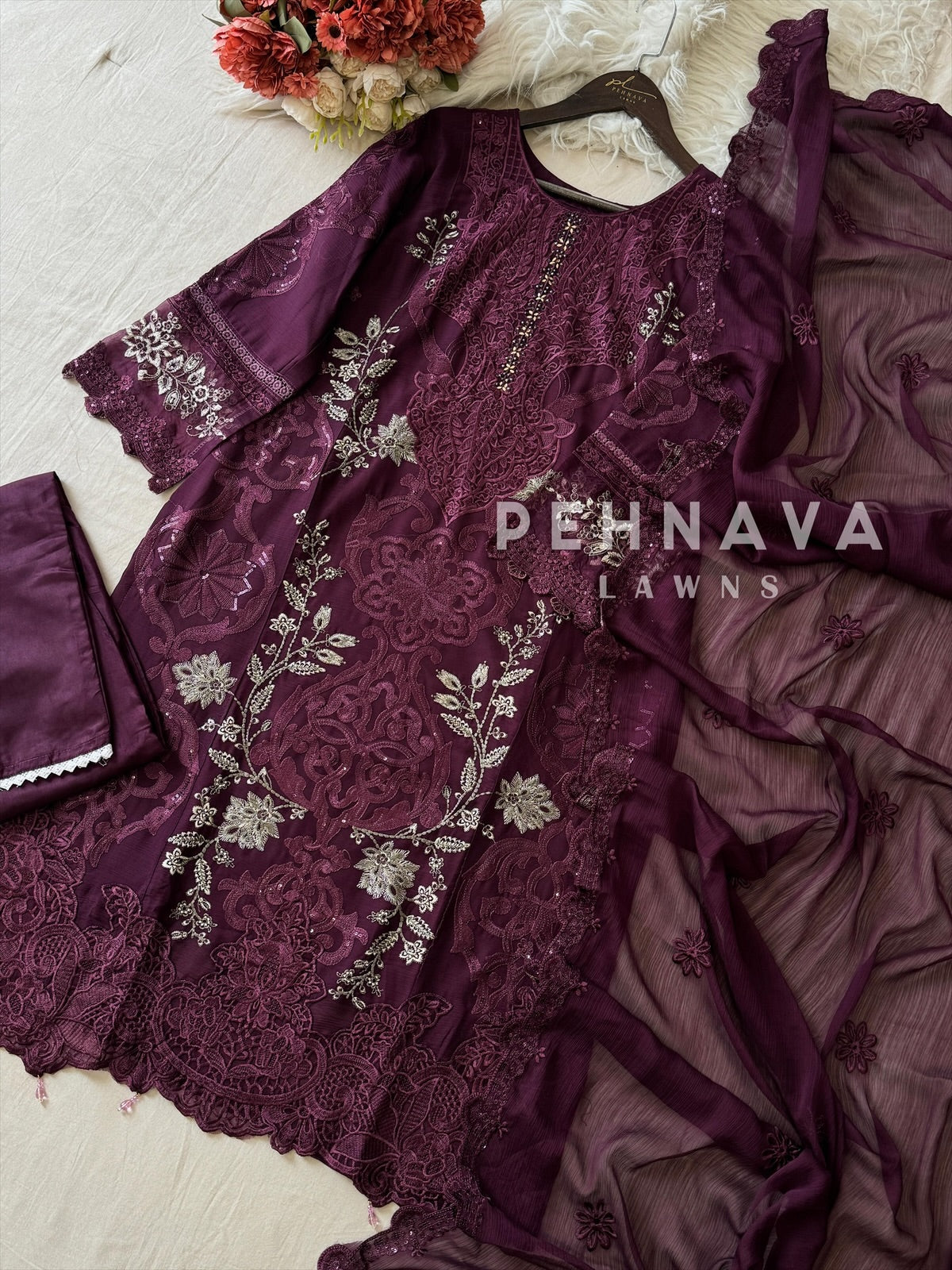 Festive Comfort Suit Set_ 5534 - Pehnava Lawns