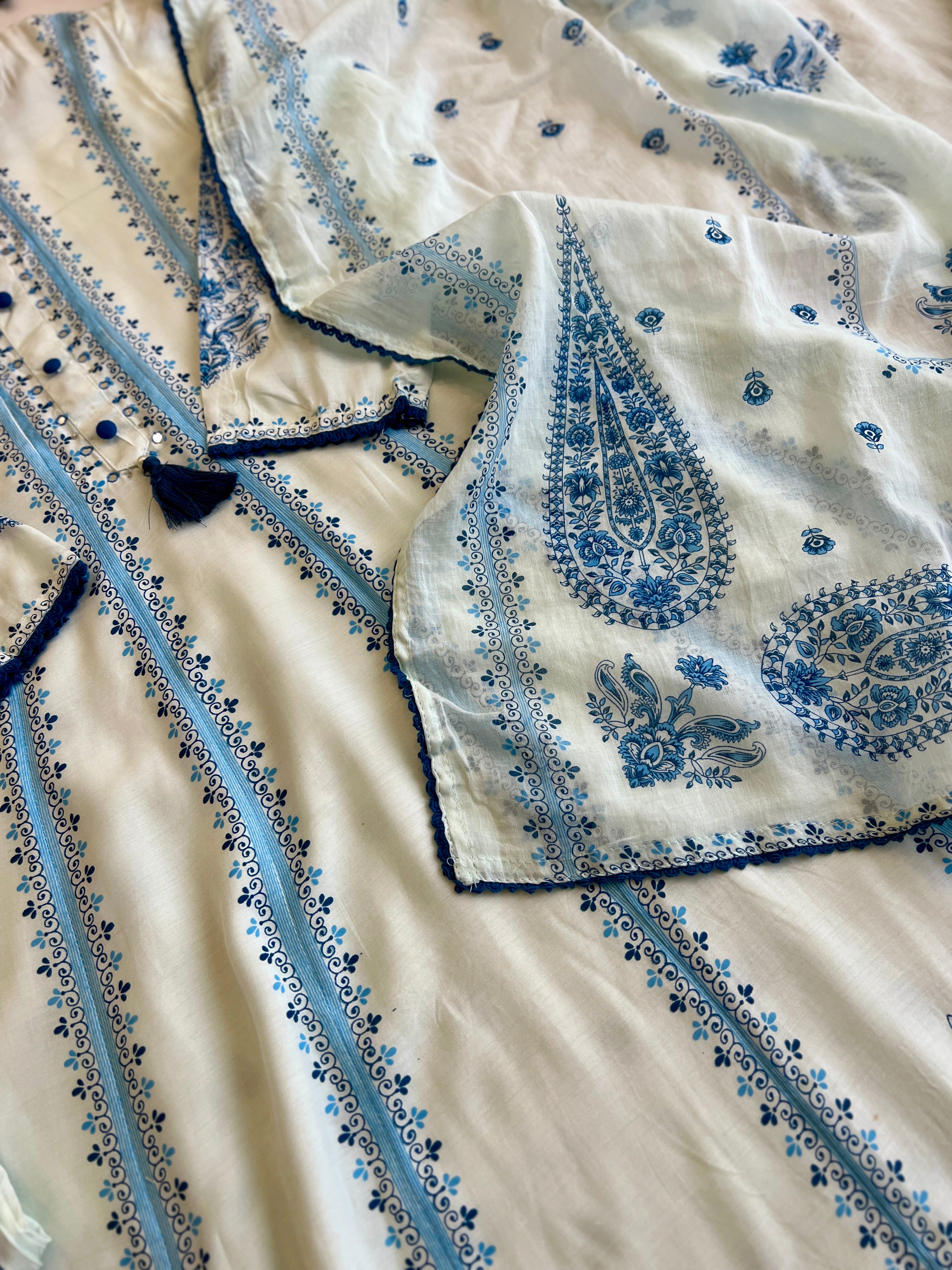 Muslin Flared floral Anarkali Suit-3901