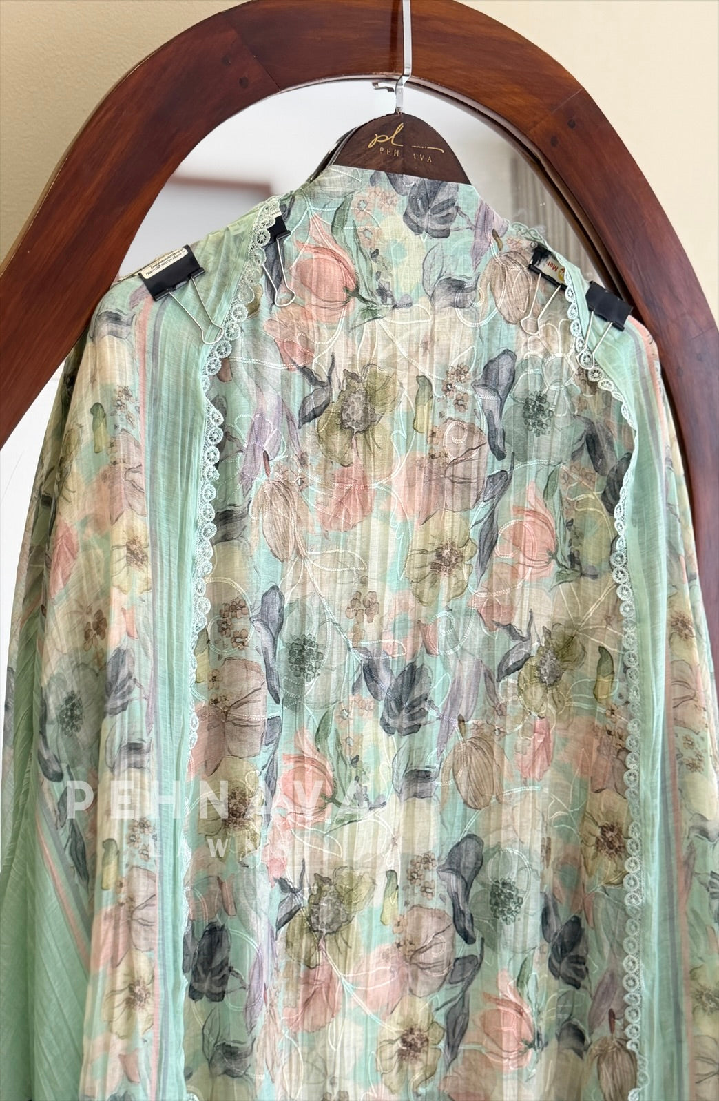 Floral Embroidered Mulchanderi Suit