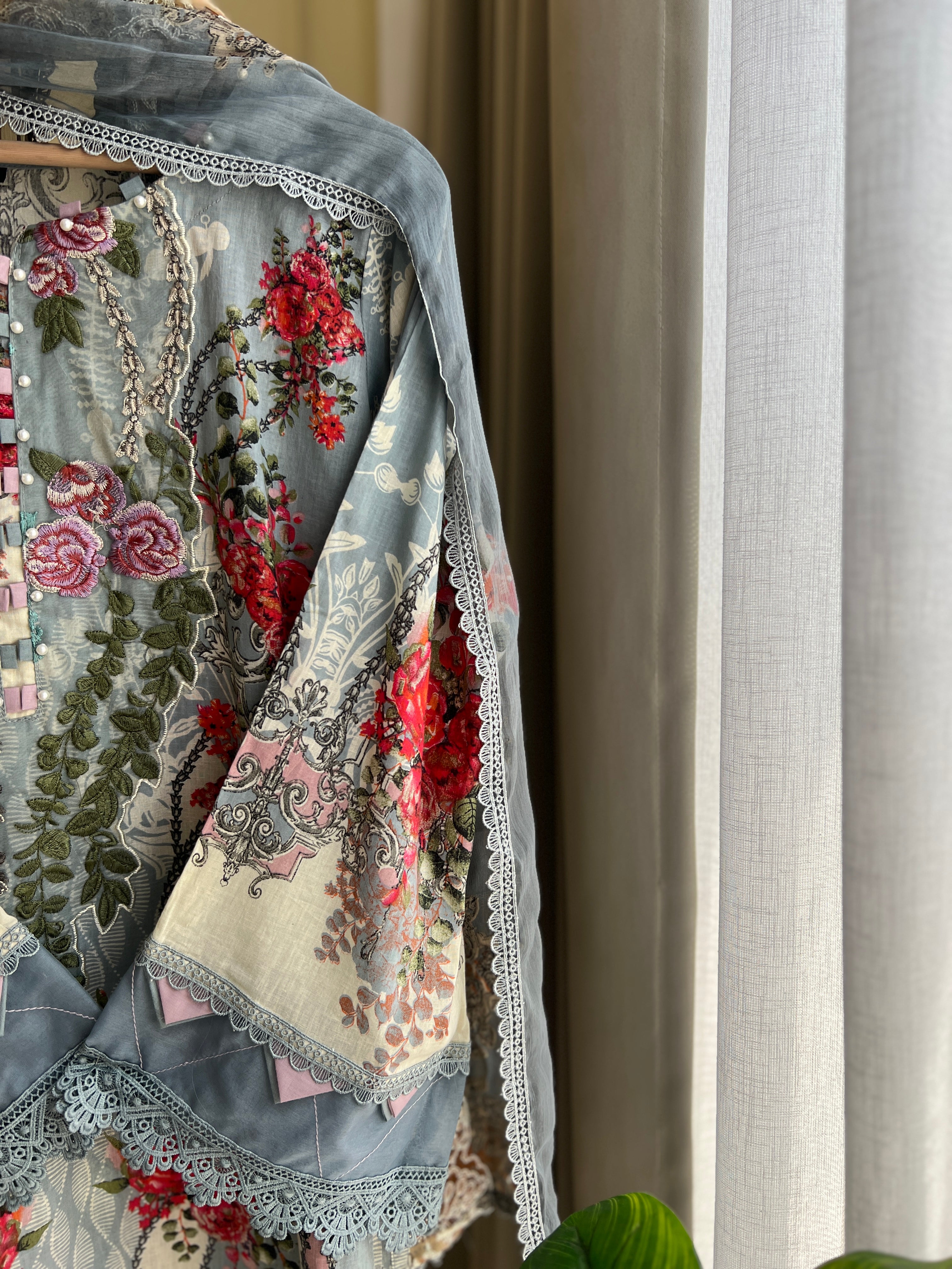Lace Detailed Lawn Suit