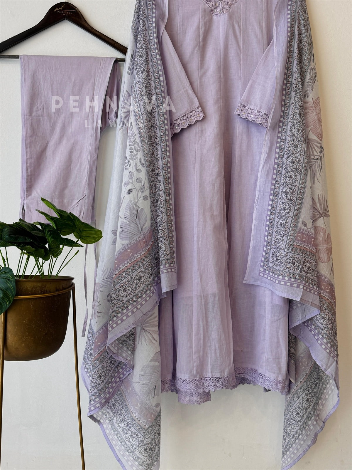 V-Neck Lace Trimed Anarkali Suit-6/D261 - Pehnava Lawns