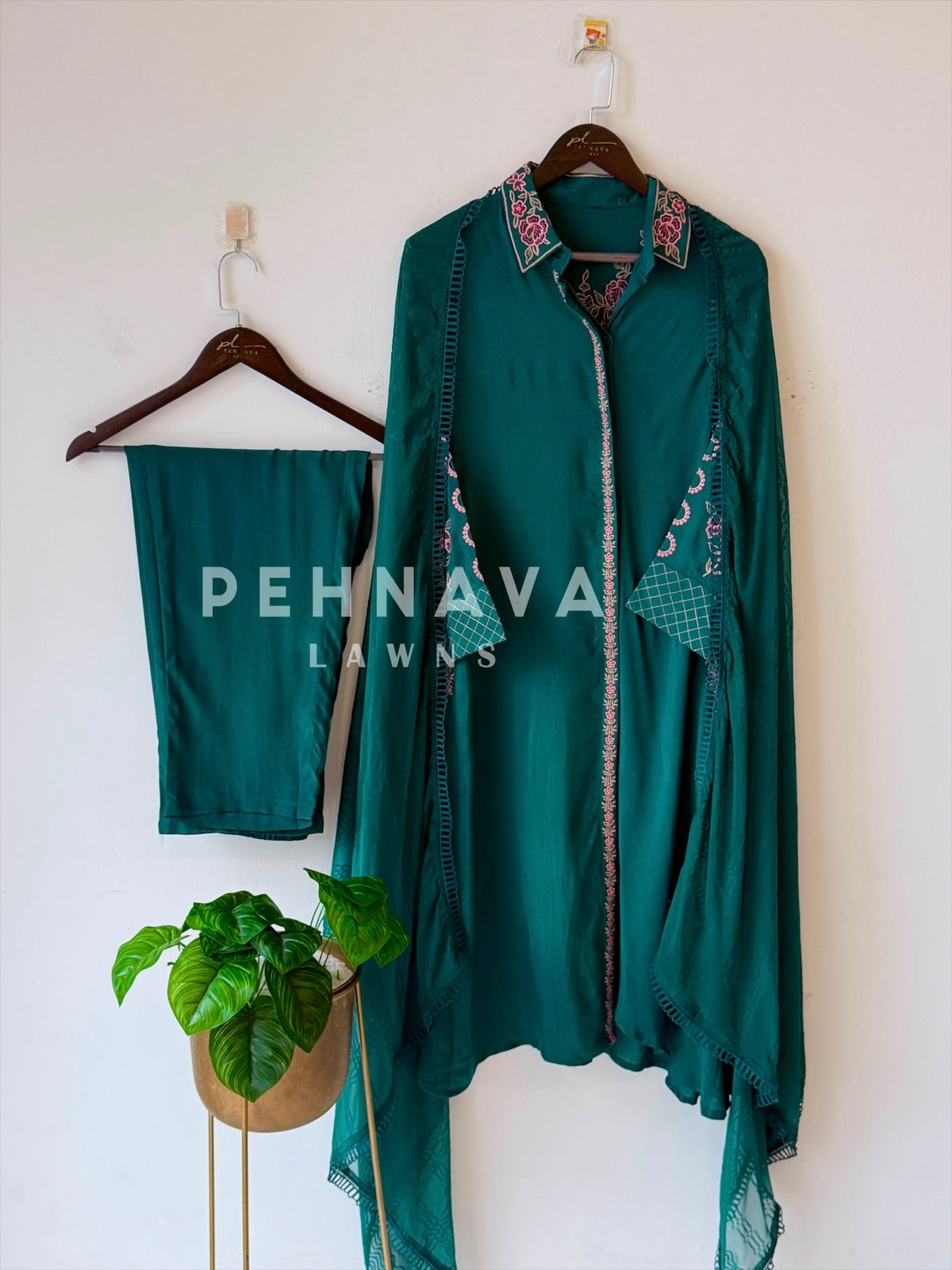 Muslin Embroidered Ensemble D010