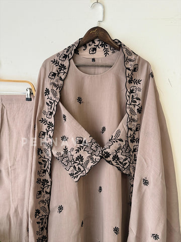 Chanderi Floral Threadwork Suit- 3013 - Pehnava Lawns