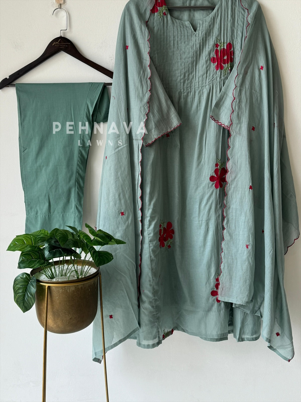 Cotton Floral Embroidered Suit-15441 - Pehnava Lawns