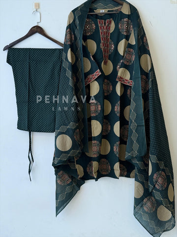 Block-Printed Cotton Suit Set