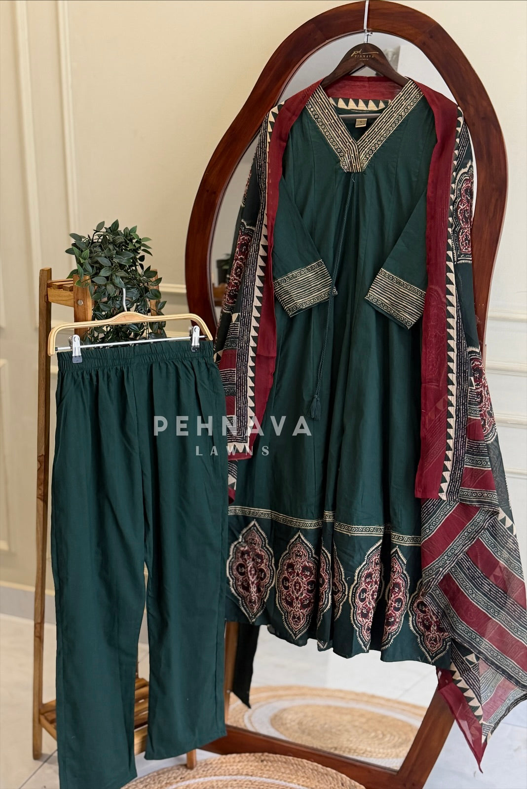 Printed Border Anarkali Set 9441-44