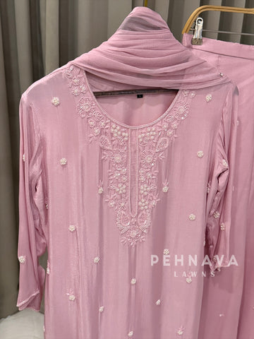 Premium Handworked Chinnon Ensemble 8897