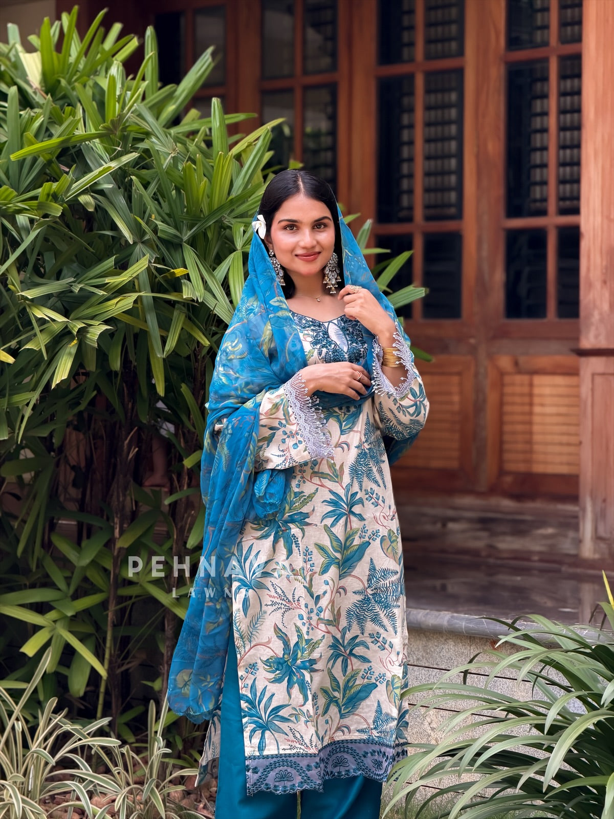 Signature Embroidered lawn Unstitched Suit 1549