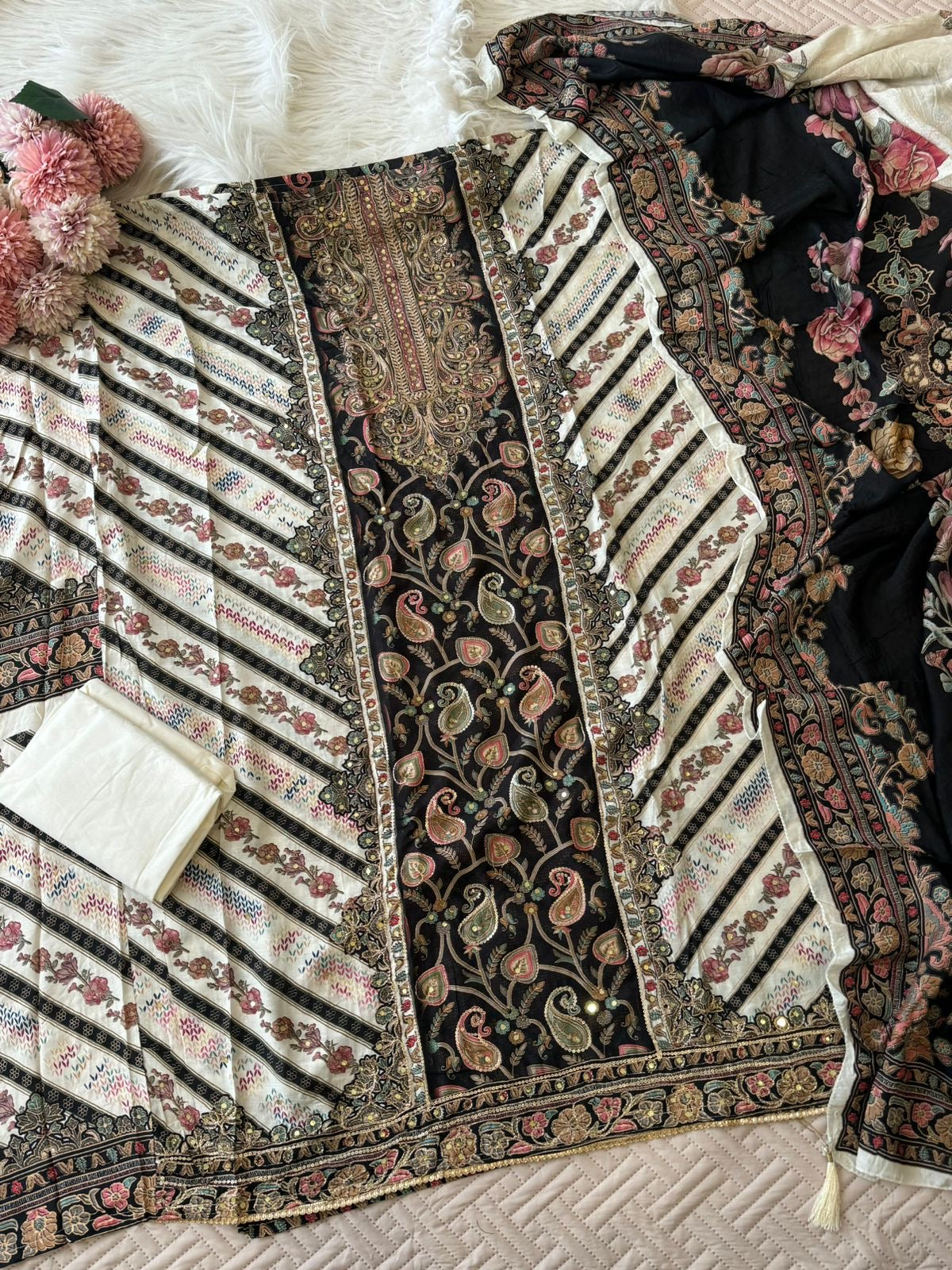 Pure muslin with detailings  and muslin Dupatta-122