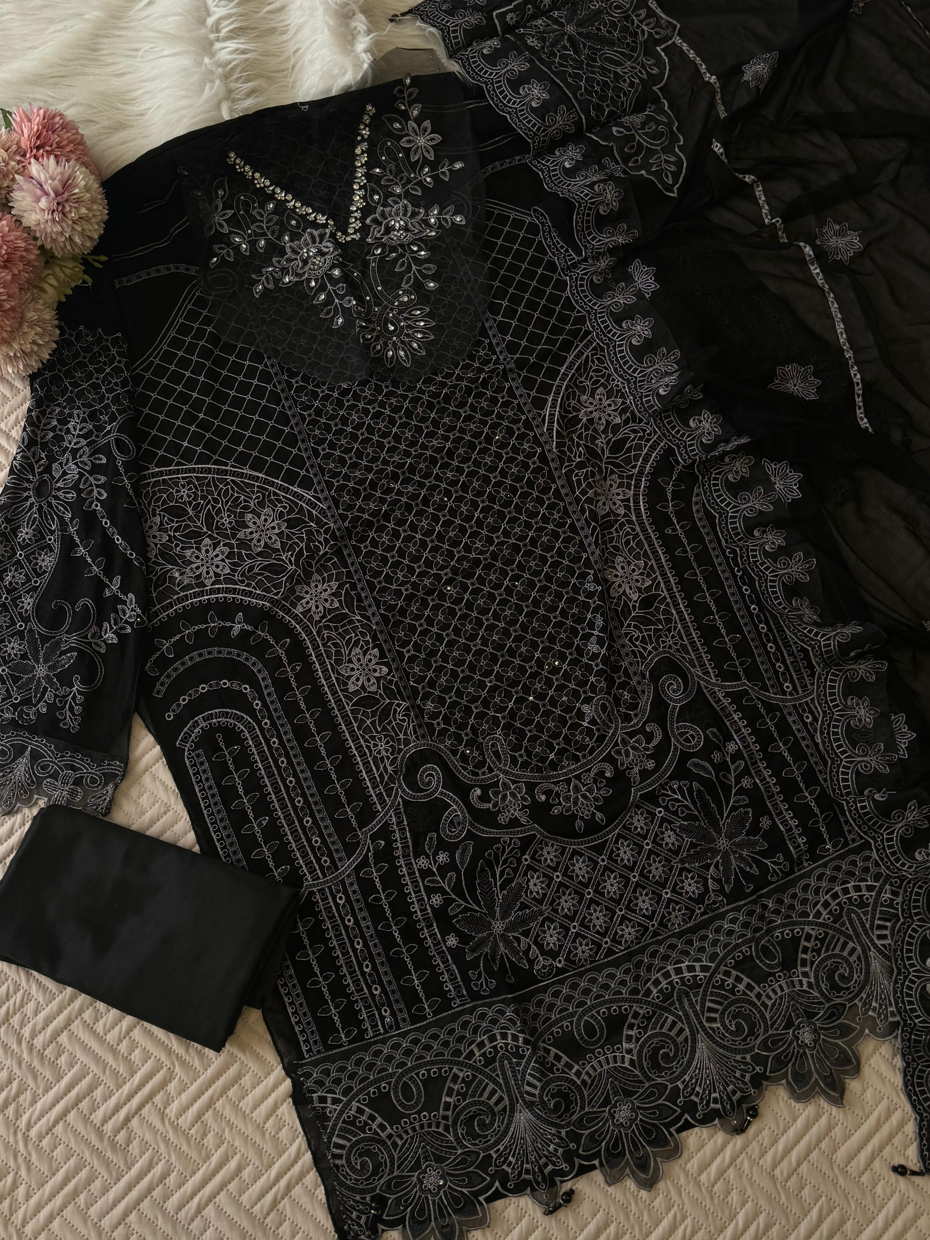 Semistitched Party wear Chiffon Suit-197