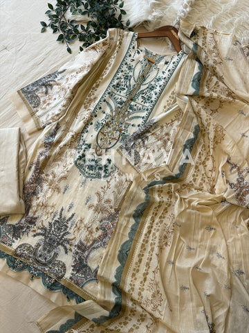 Floral neckline suit with dupatta