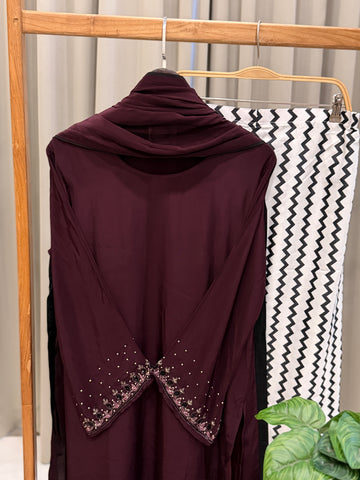 Contrast Border With Dupatta