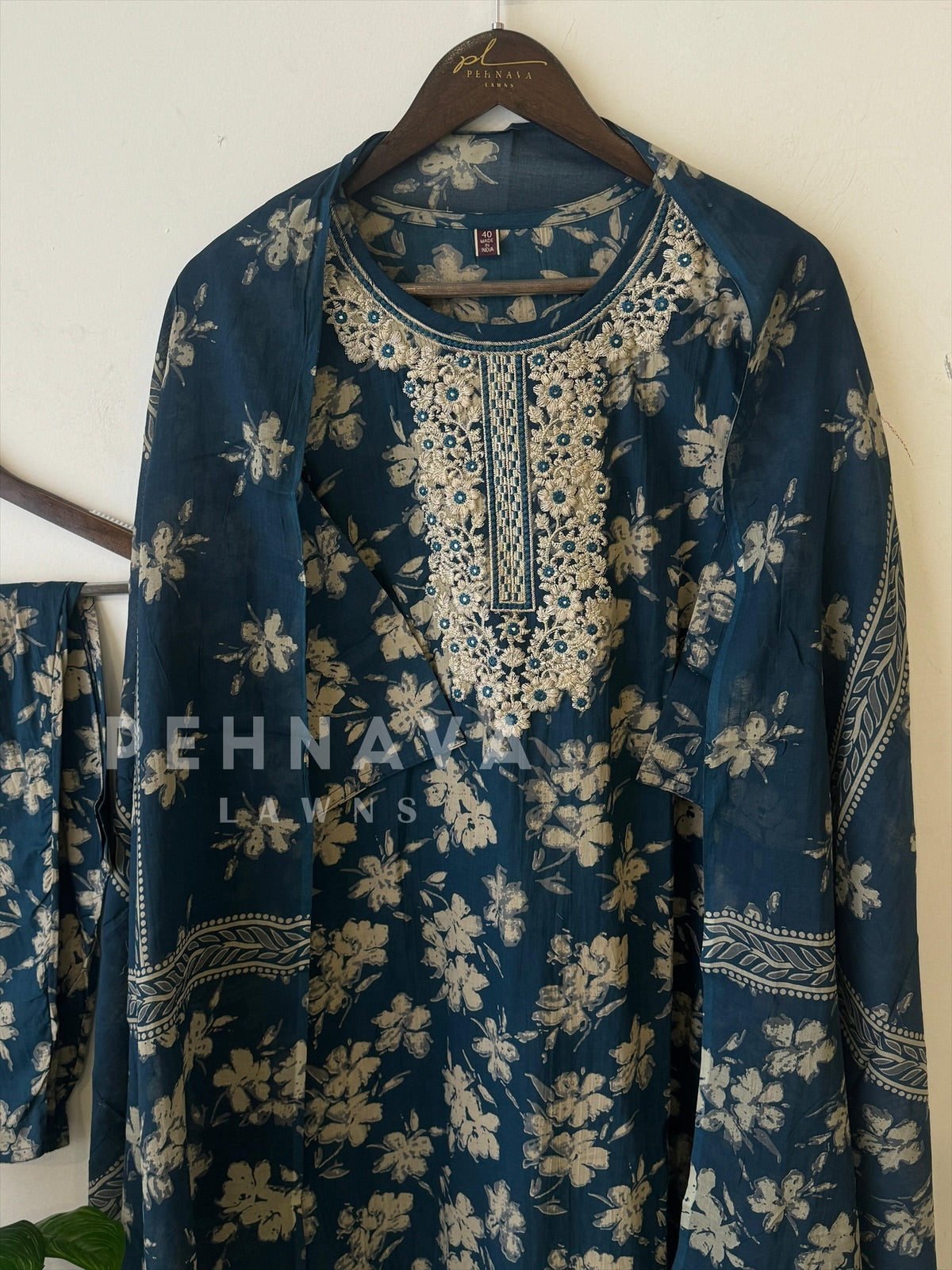 Floral Embroidery Suit Set-18233 - Pehnava Lawns