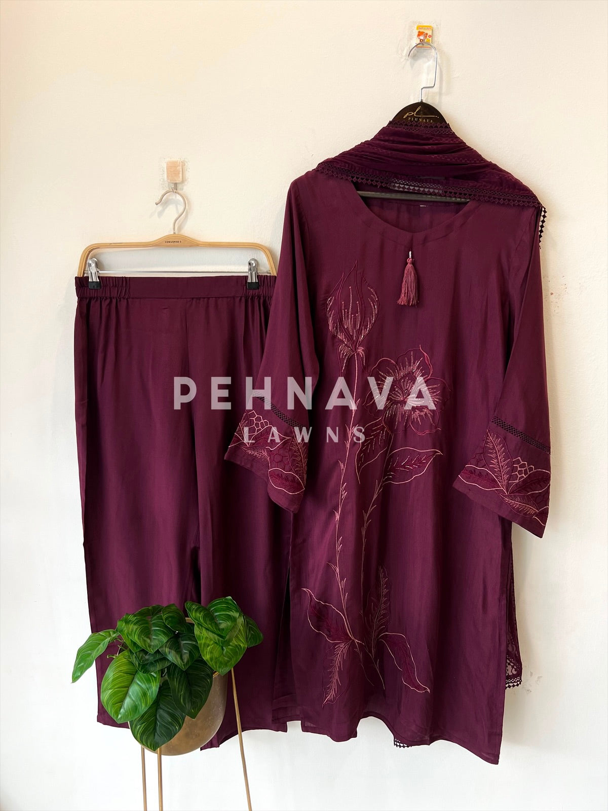 Muslin Embroidered Ensemble D003