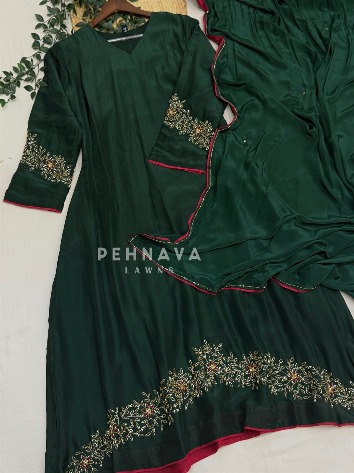 Bell sleeve Handworked Ensemble H-236
