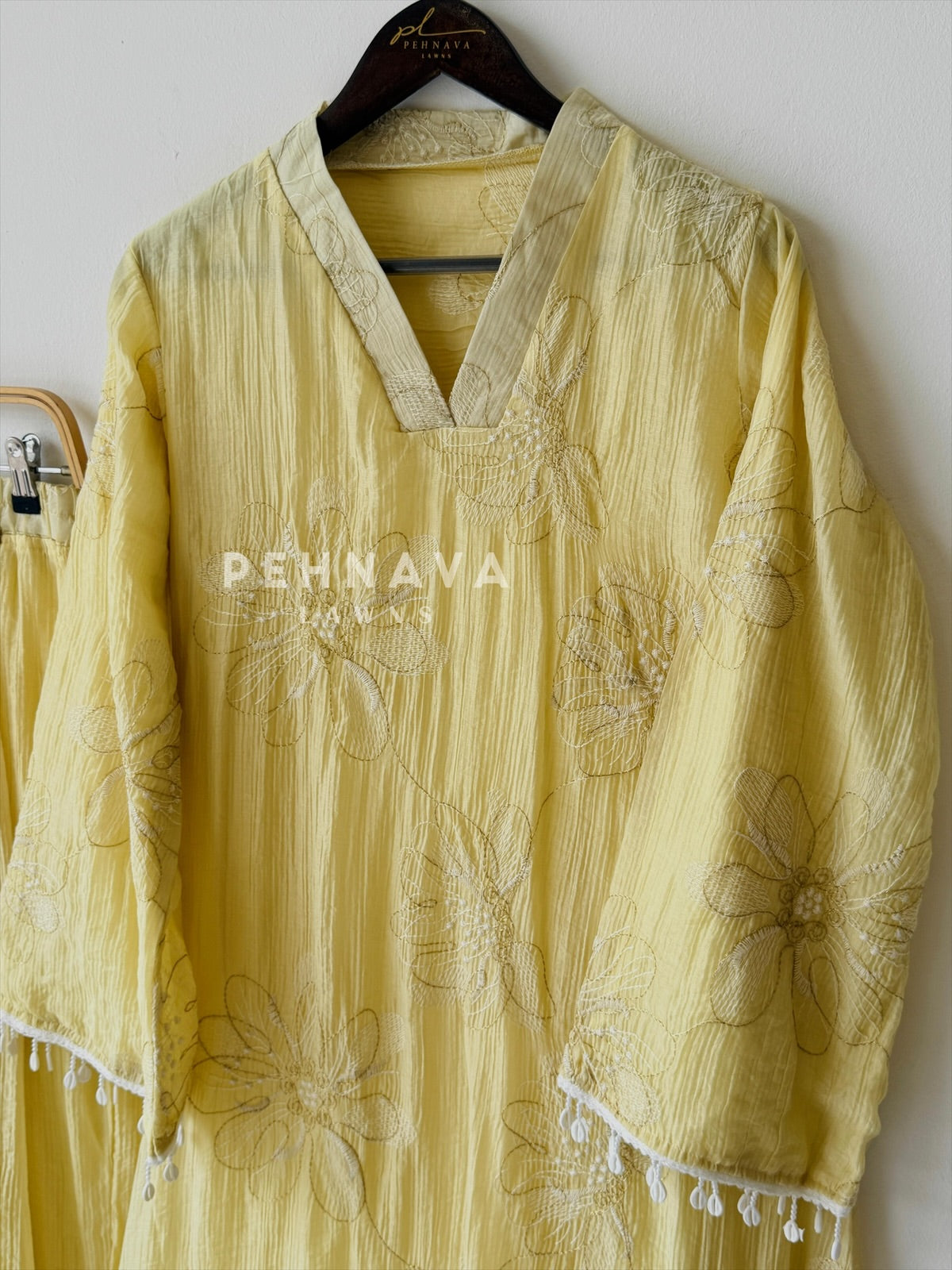 Soft Floral Embroidery Ensemble-4148 - Pehnava Lawns