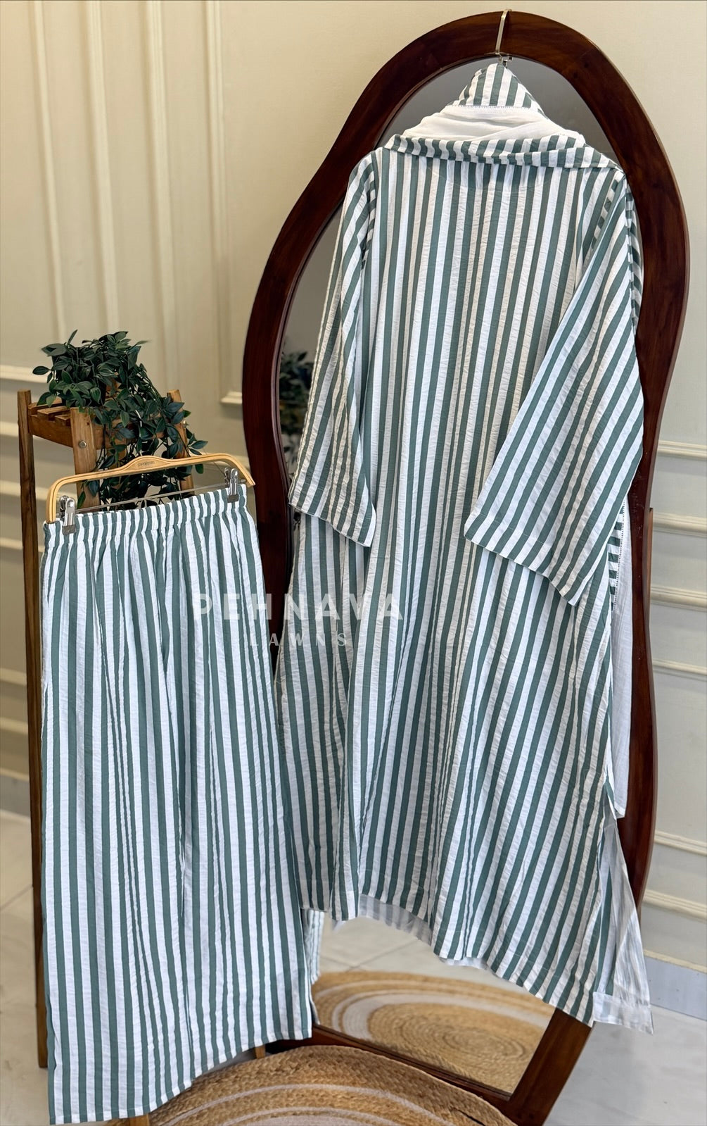 Striped Printed Three Piece Set 5137