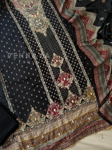Muslin Unstitched Suit-