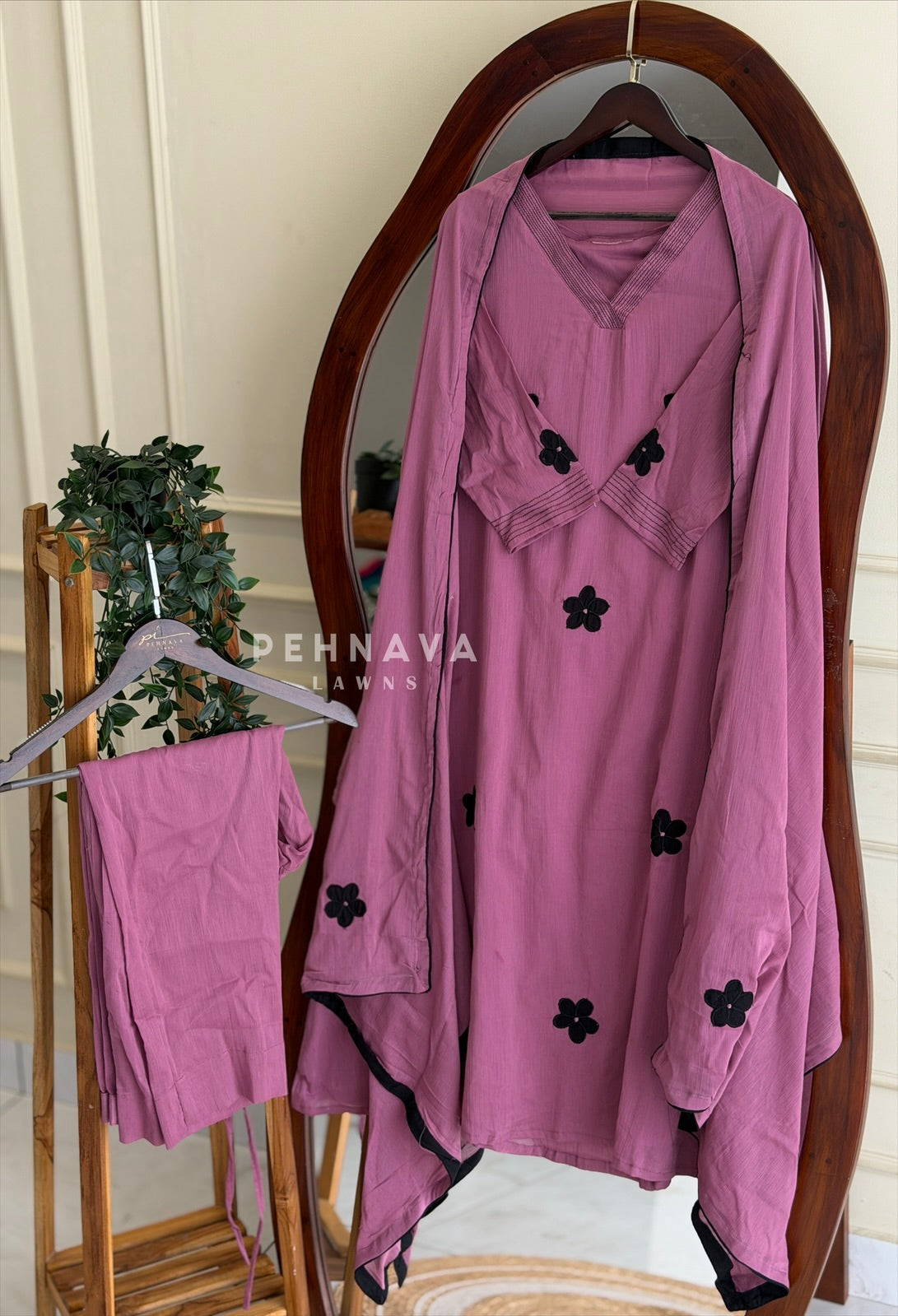 Floral Embroidered Suit-19227