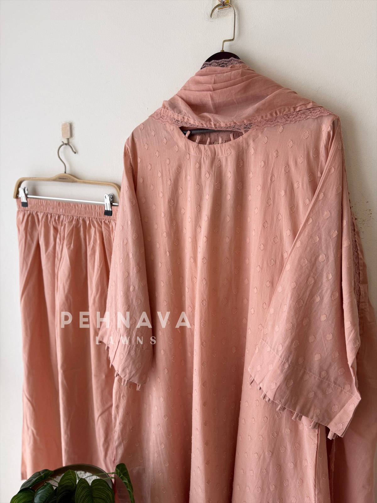 Dobby Cotton Three Piece Suit SN6055 - Pehnava Lawns