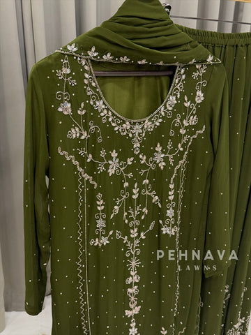 Premium Handworked Ensemble