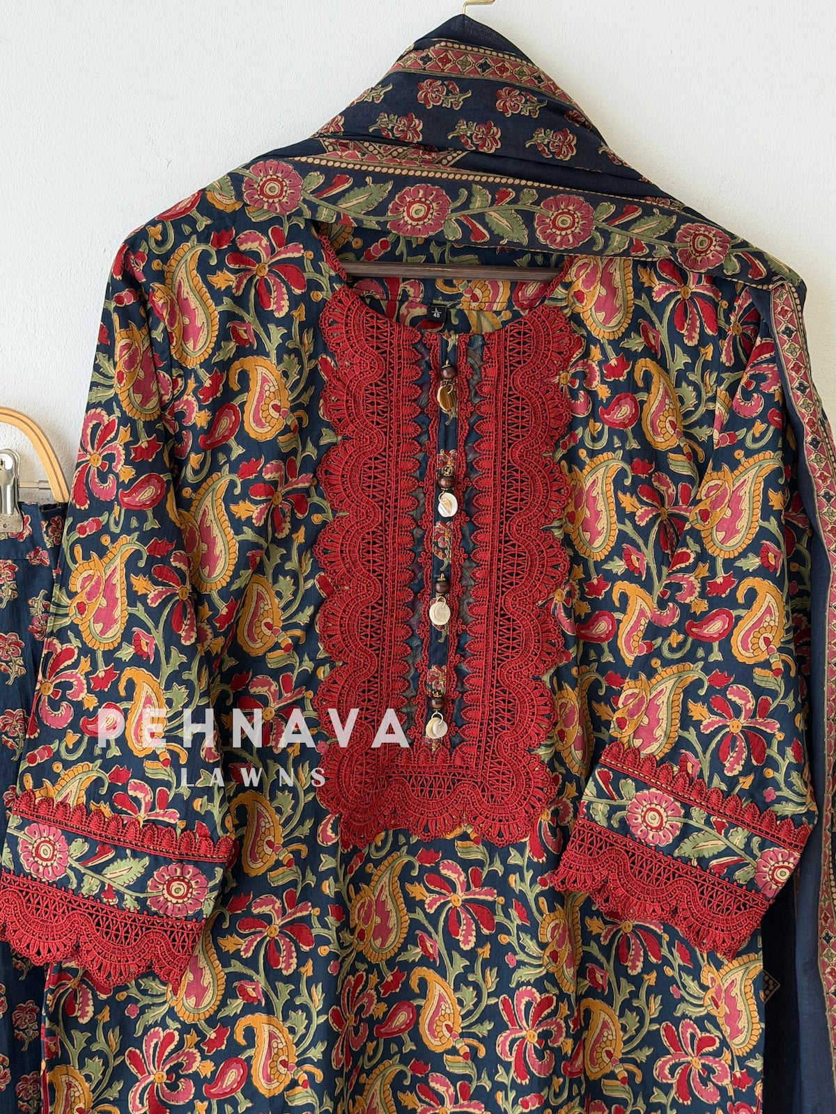 Lace Trimmed Printed Suit Set