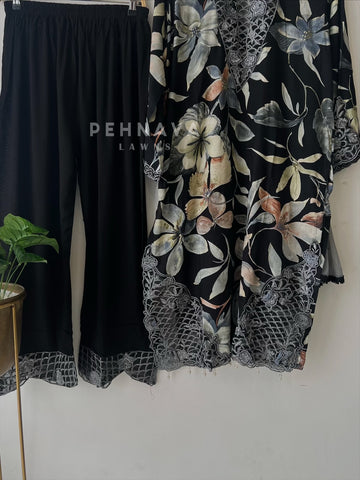 New Floral Embroidery Kurtha Suit Set-182