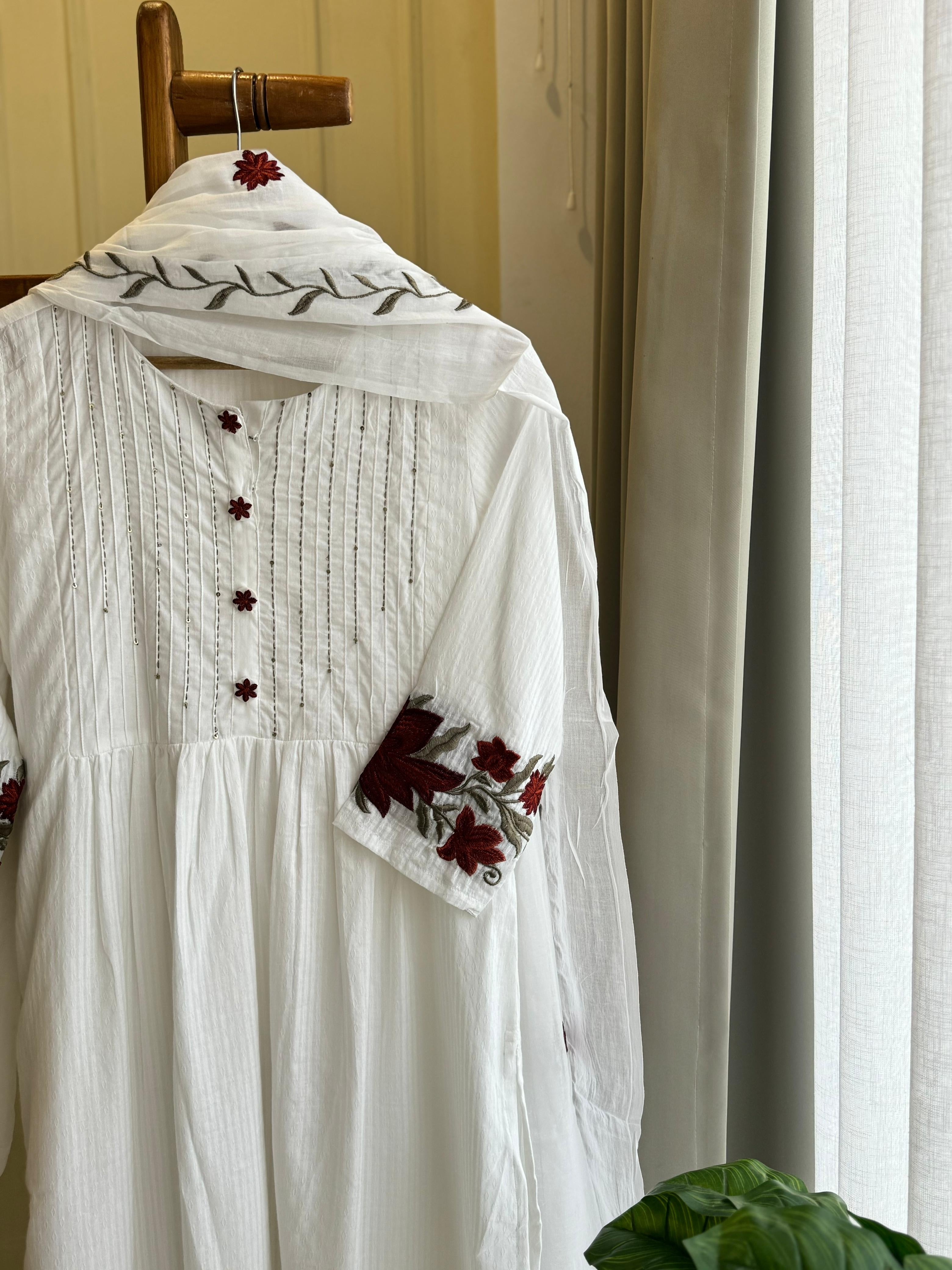 Pleated Yoke & Floral Sleeve Cotton Suits - Pehnava Lawns