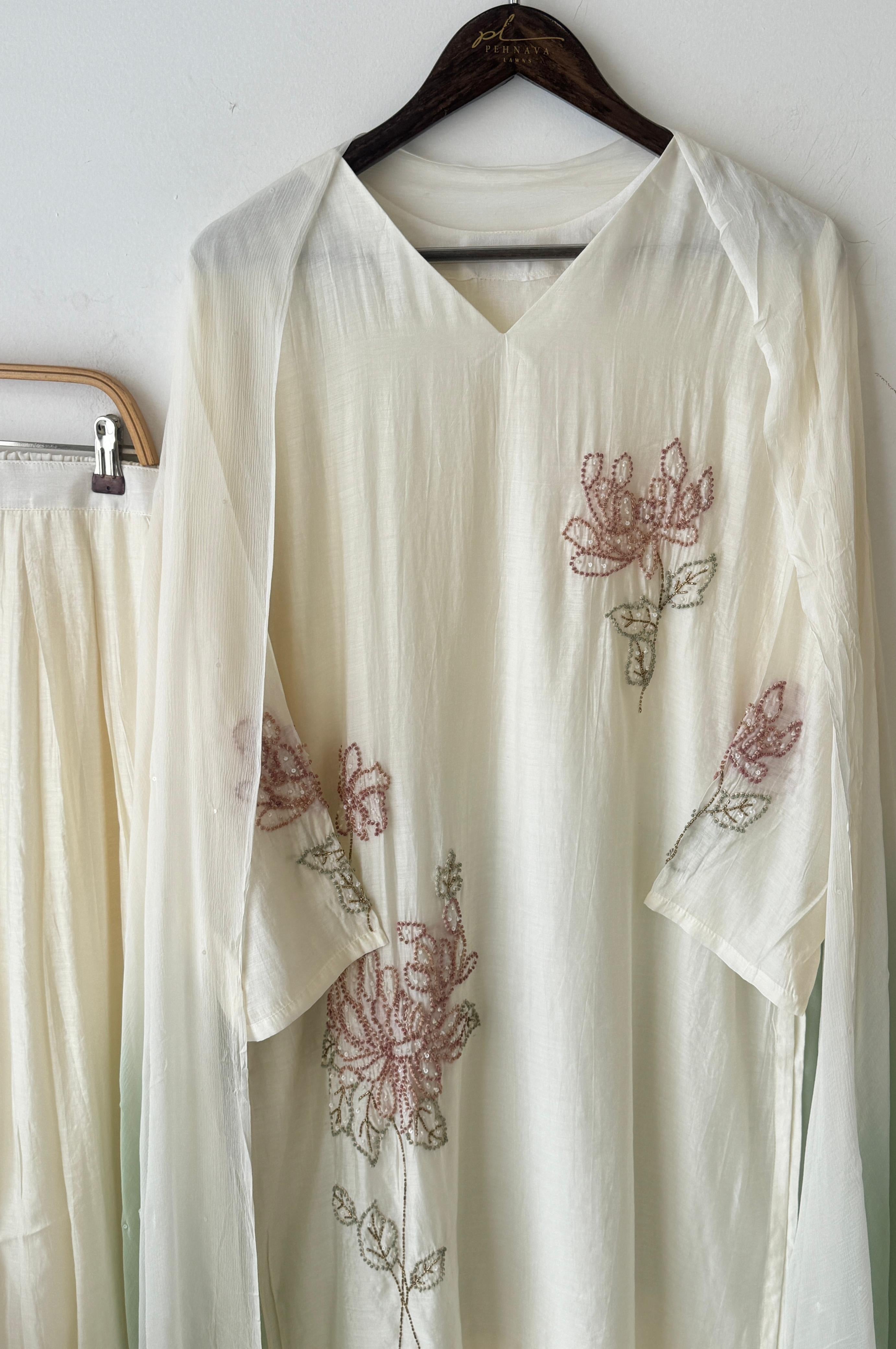 Mul-chandheri Farshi shalwar-3994 - Pehnava Lawns