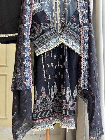 Black Printed Pakistani Salwar-3