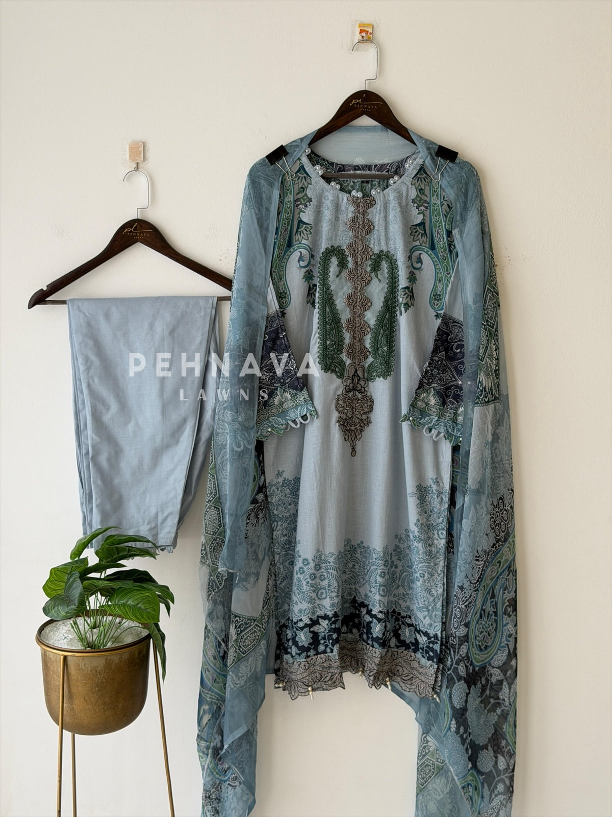 Casual Ready to Wear Suit-1758 - Pehnava Lawns