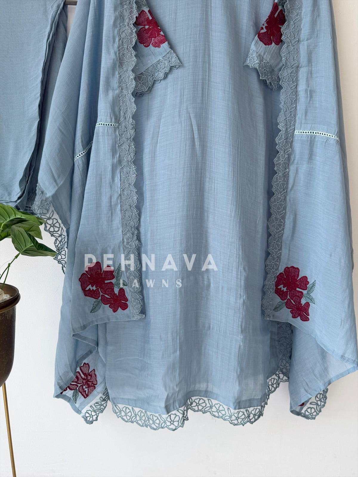 Lace‑Trimmed Embroidery Lawn Suit-16327
