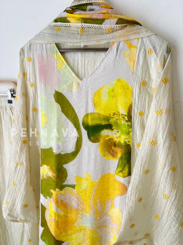 Floral Casual Ensemble-4143 - Pehnava Lawns