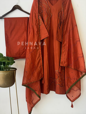 Thread embroidered Silk Suit Set-12799