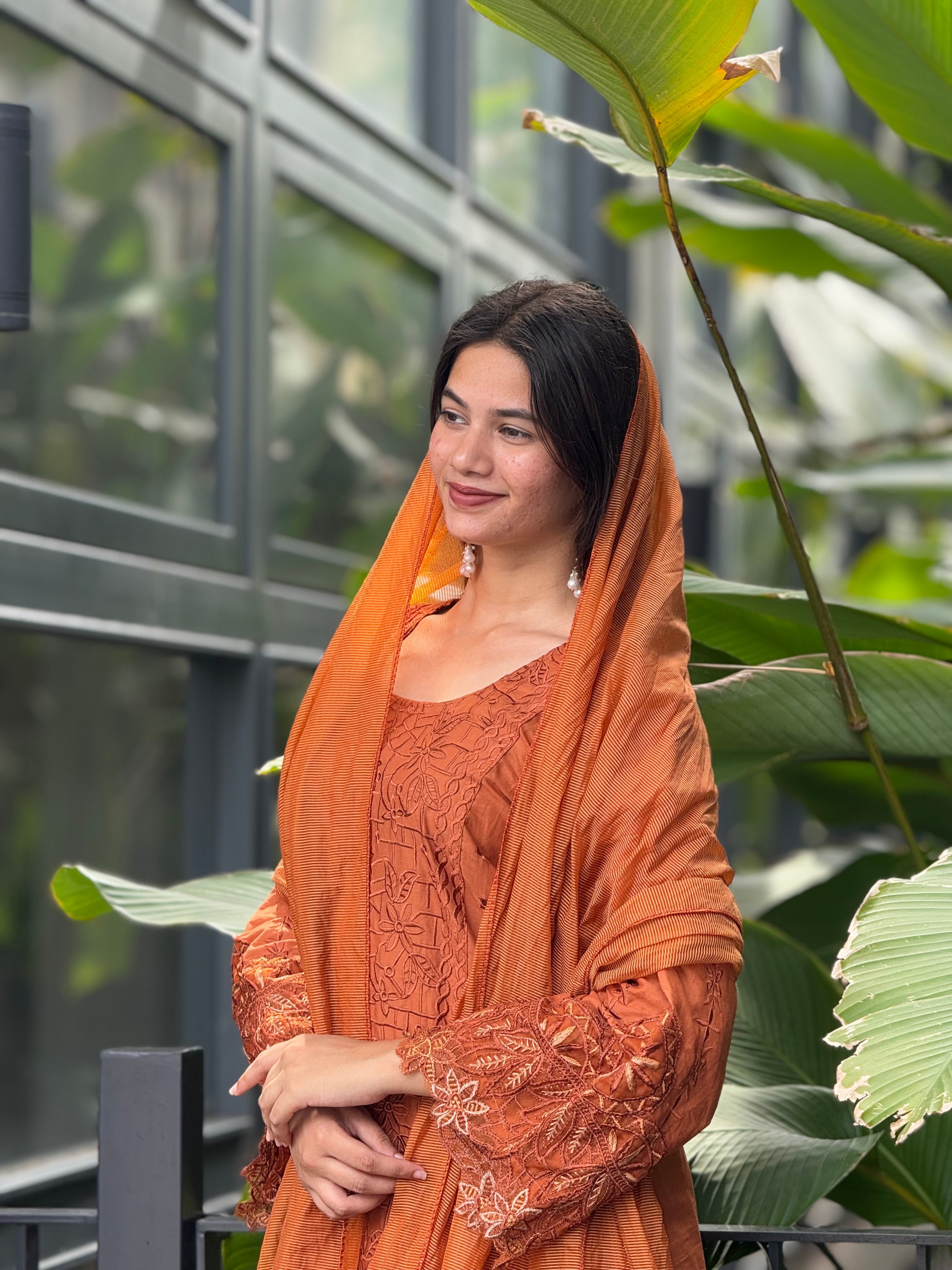 New Vibrant Orange Paksuit 3844
