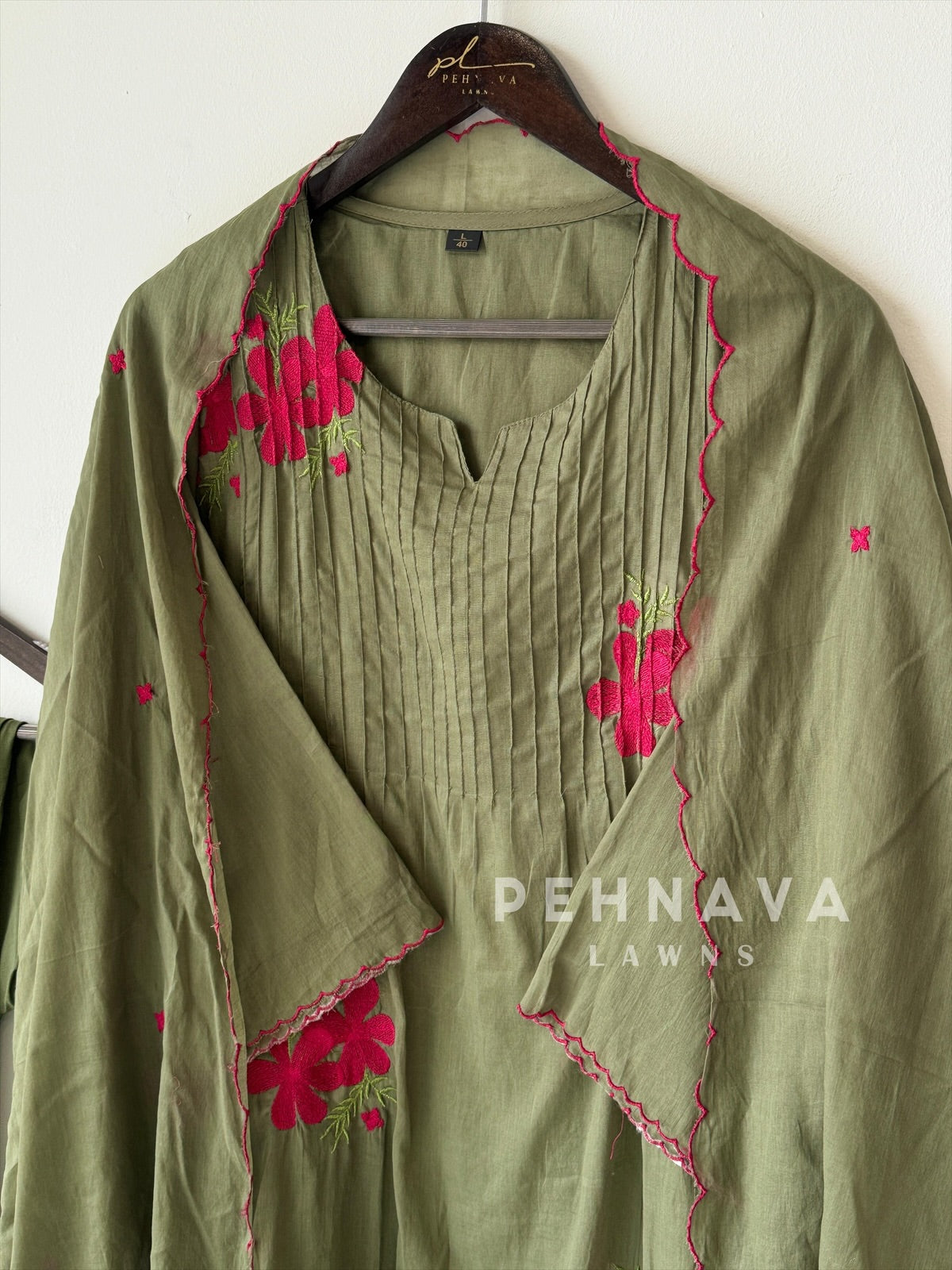 Cotton Floral Embroidered Suit-15441 - Pehnava Lawns