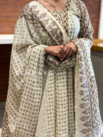 Block Print Flared Suit Set 11081-84