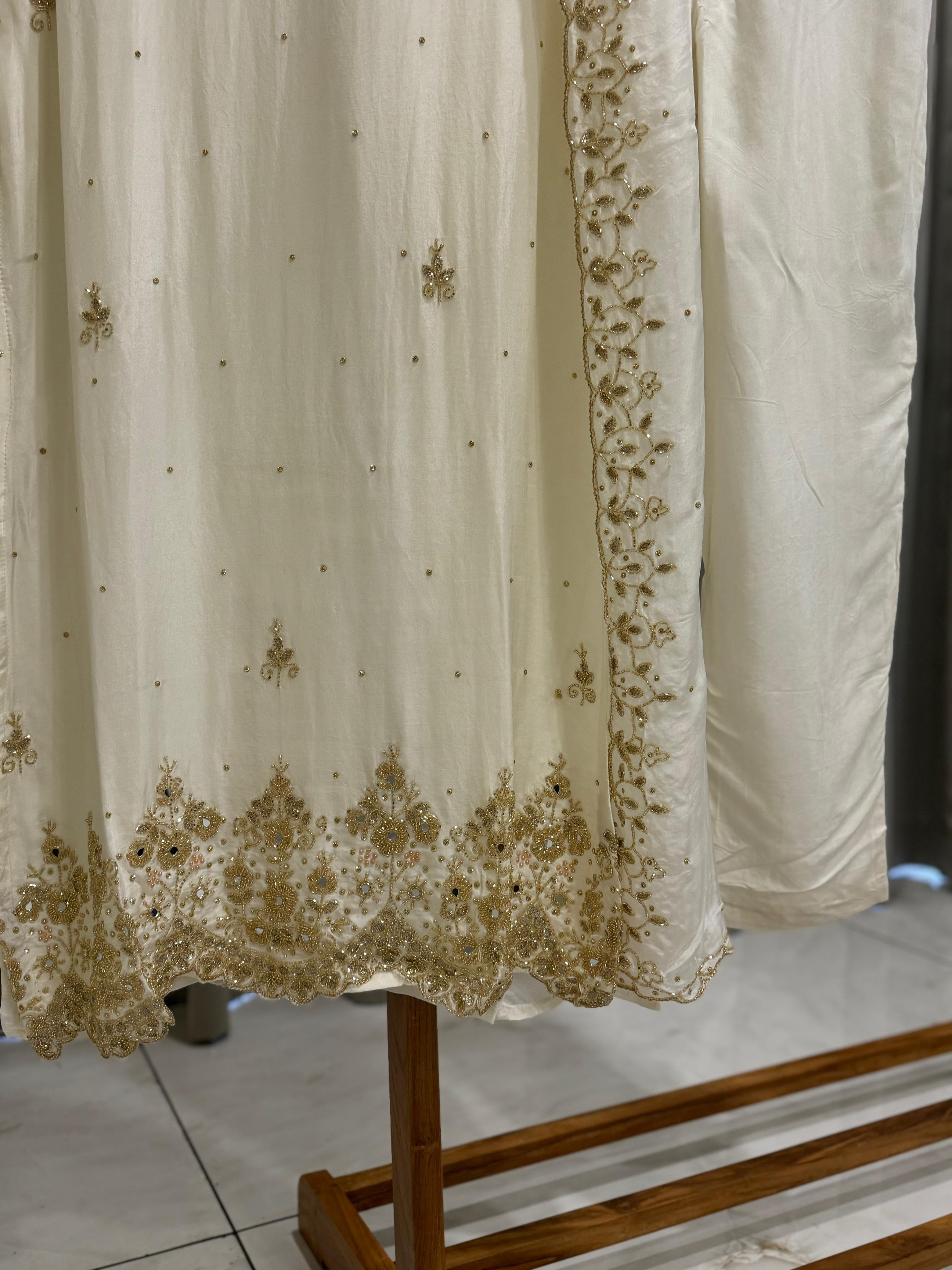 Premium Handworked Chin-non 3 piece Suit - Pehnava Lawns