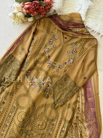 Semi-stitched Embroidered Rayon Suit 1453 - Pehnava Lawns